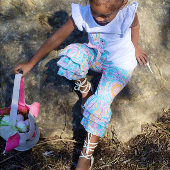 Two piece children’s Easter set - Picture 2 of 3